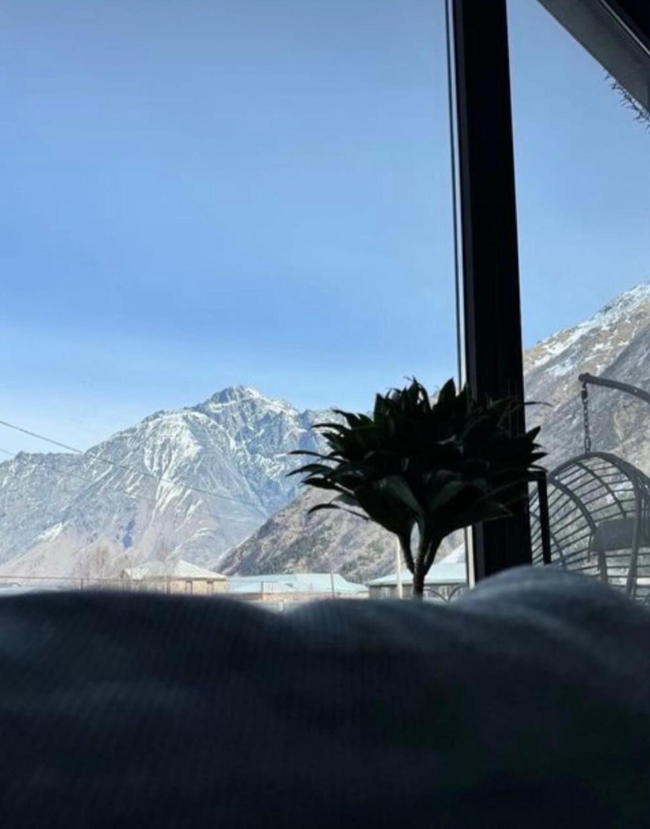 הוילה Alpine Escape Kazbegi מראה חיצוני תמונה