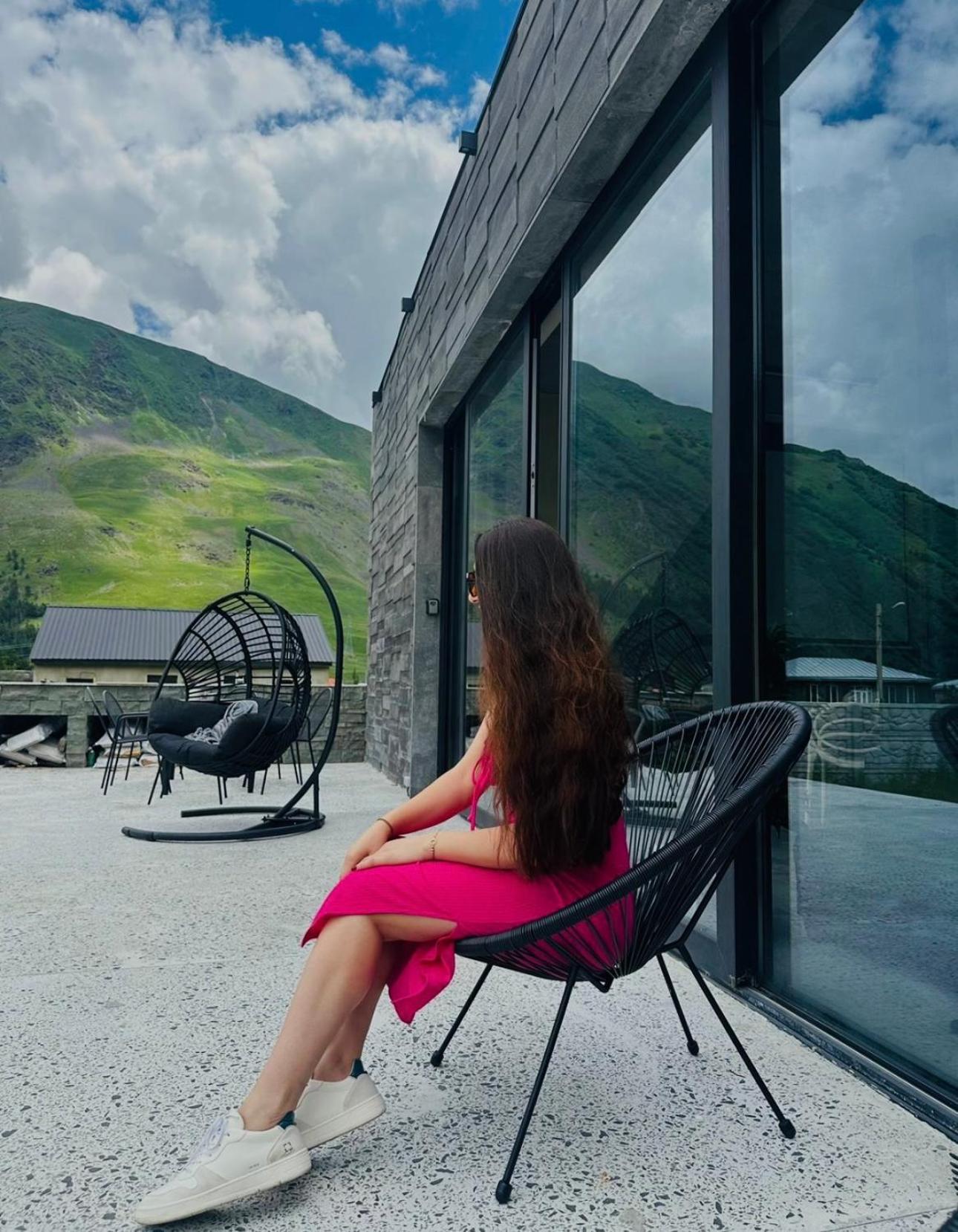 הוילה Alpine Escape Kazbegi מראה חיצוני תמונה